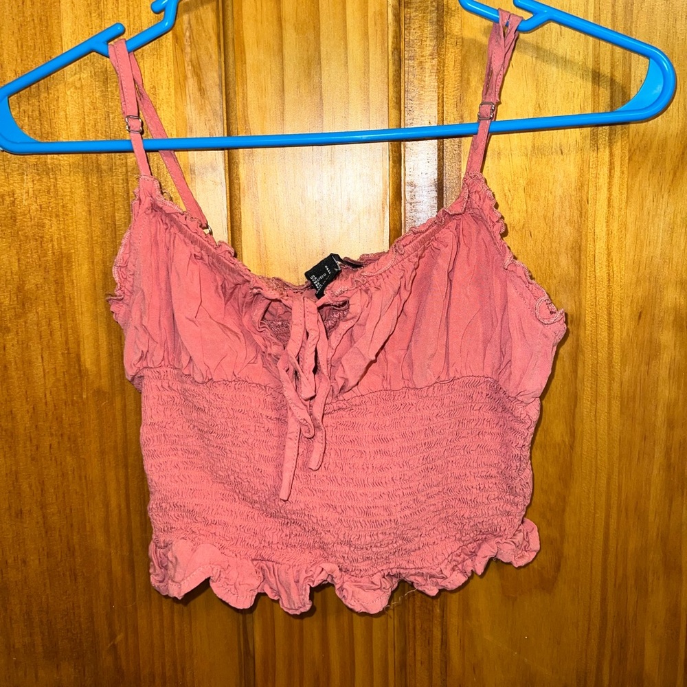Forever 21: Salmon Colored Crop Top